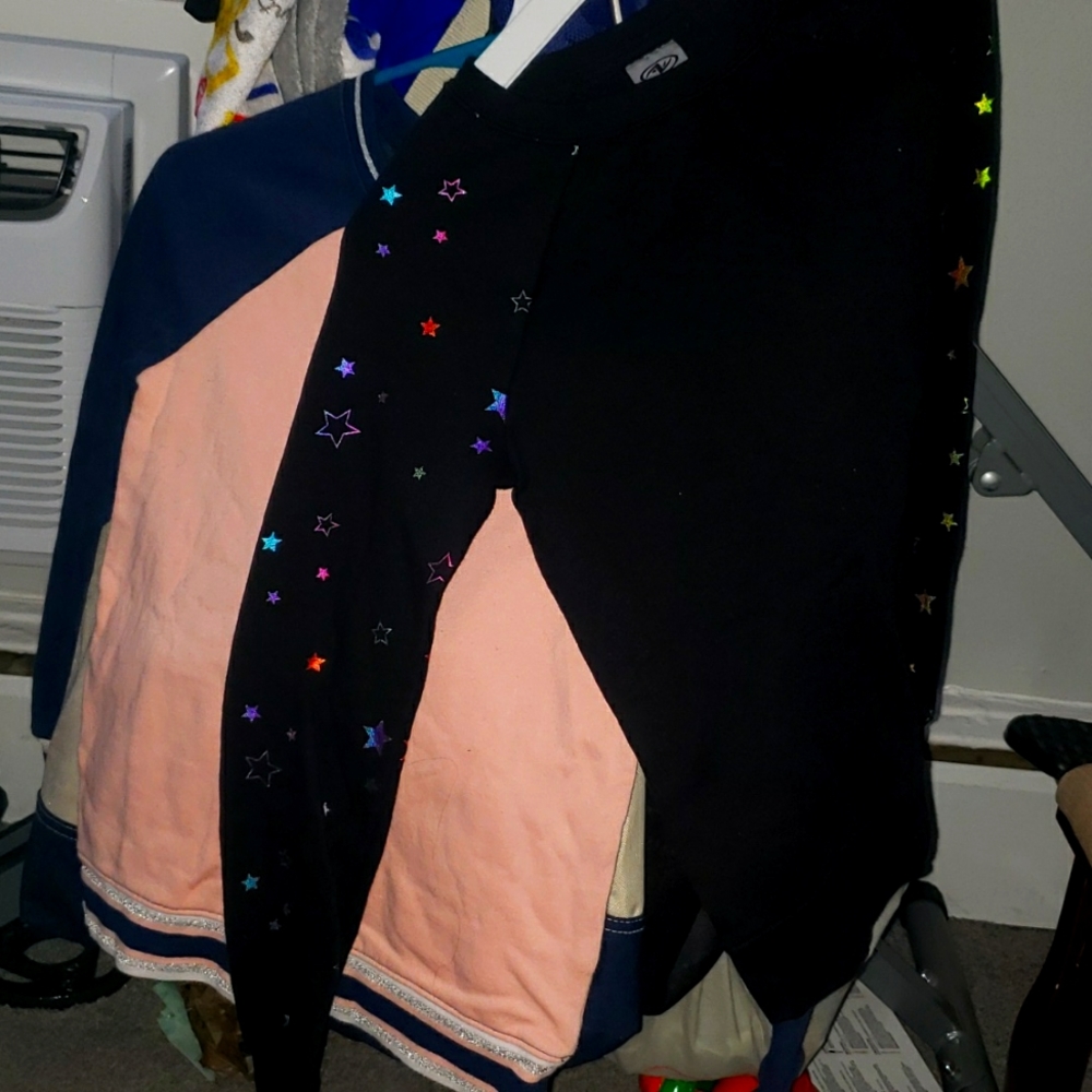 Girls sweater